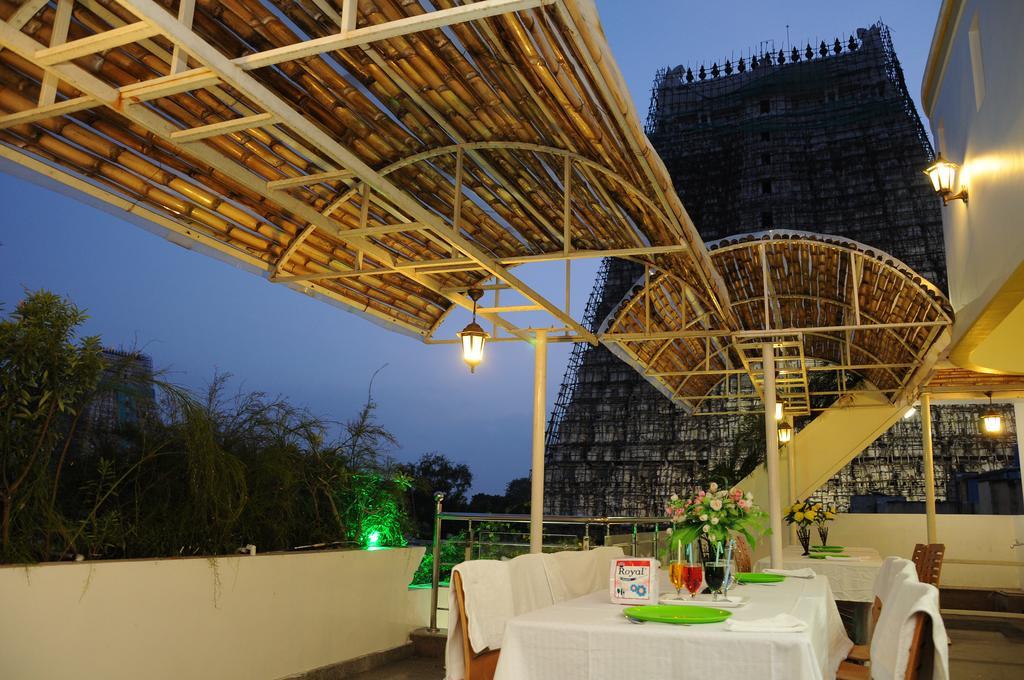 Sri Sarvesha Js Palace Temple View Tiruvannamalai Luaran gambar